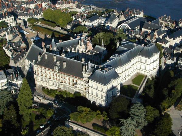 chateau-blois...